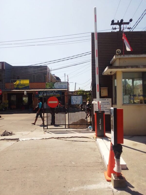Paket Sistem Parkir Manless 1 Gate In-1 Gate Out: Solusi Parkir Otomatis yang Efisien - Gambar 7