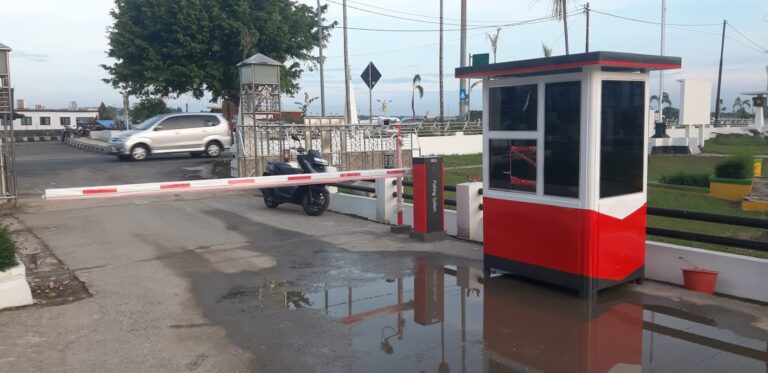 Palang parkir Kutai Kartanegara dengan teknologi RFID