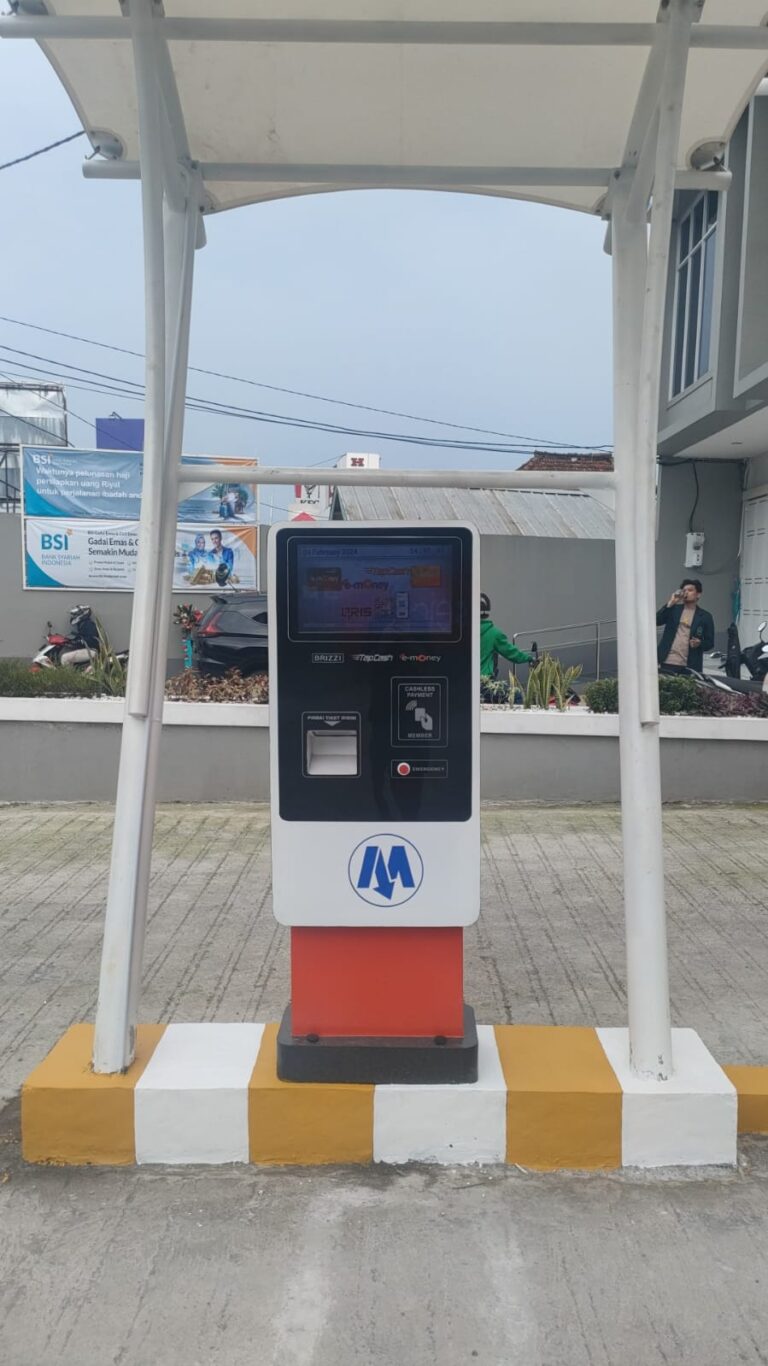 manlesss ticket dispenser