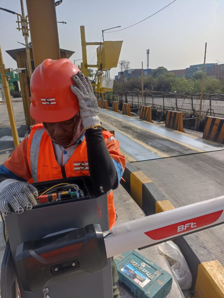 Distributor Terbaik Melayani Jasa Service Berkala MSM Parking Group
