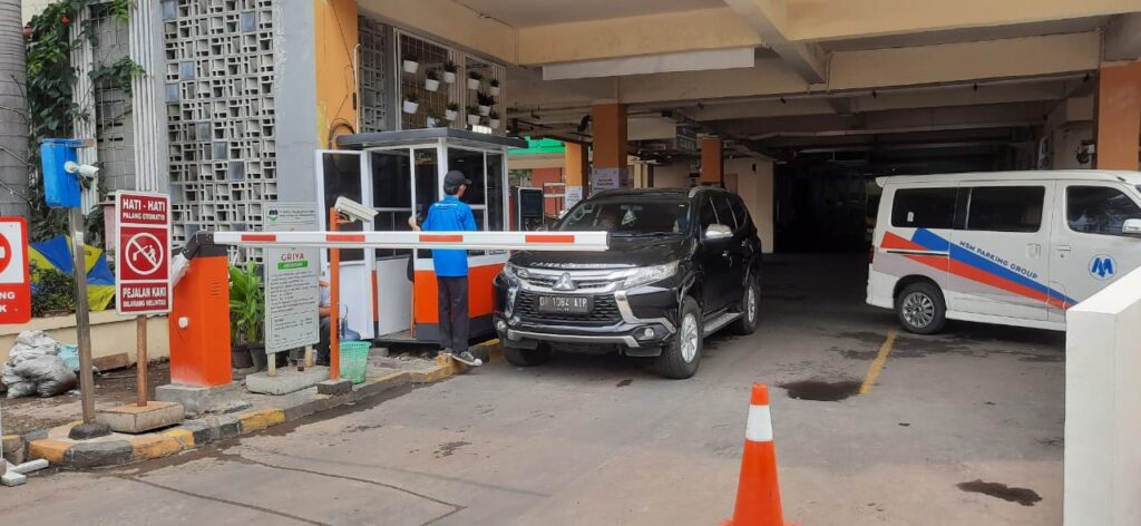 Palang Parkir Tangerang, Distributor Terbaik MSM Parking Group: Paket Full Sistem Parkir Modern 1 in 1 Out